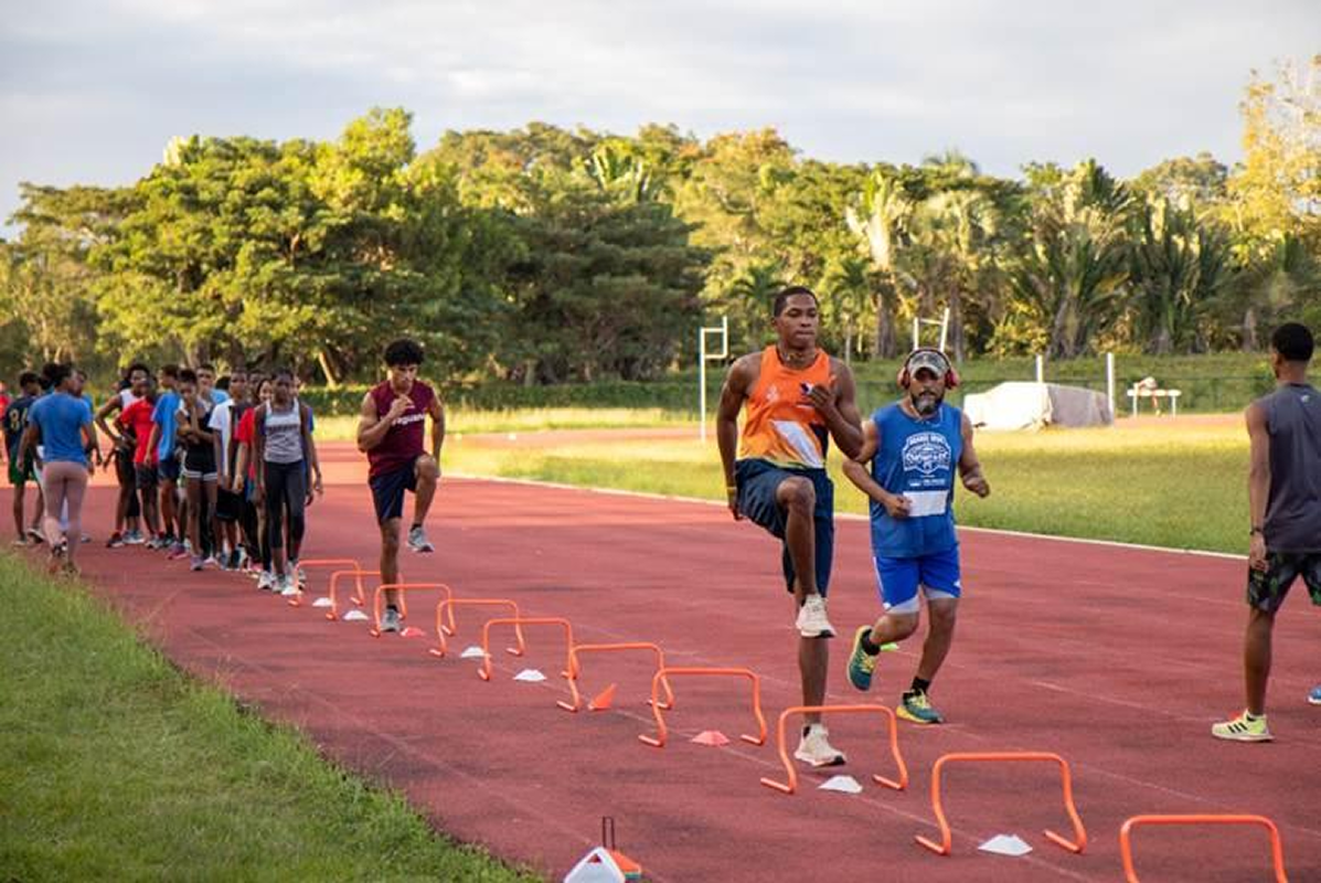 <b>Warming Up at Field Trials Day.</b> Track and Field Sports Complex Isaac Ogando, Bayaguana, Monte Plata, Dominican Republic. November 2023.